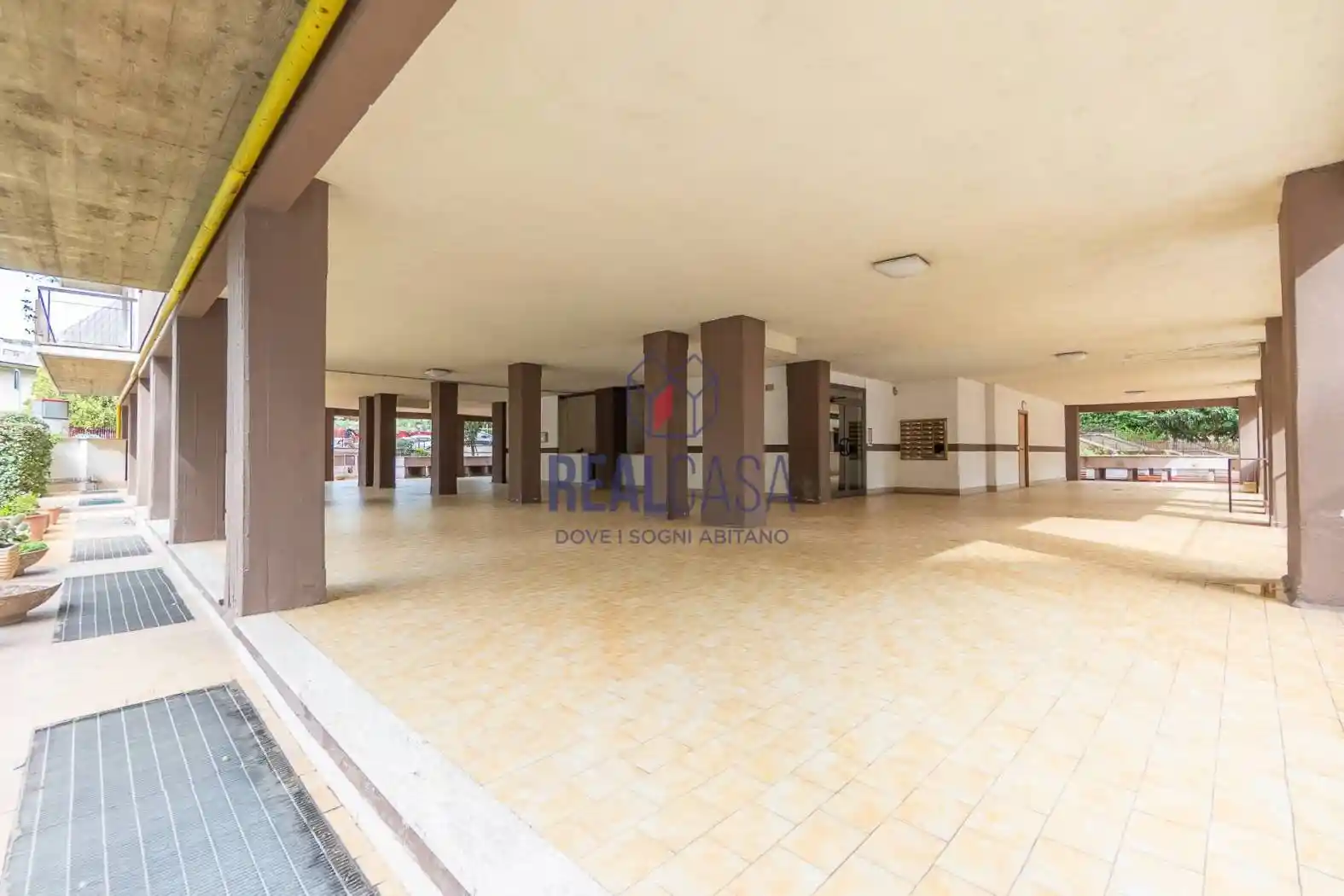 Quadrilocale via Libero Leonardi 12, Cinecittà, Roma - foto 5