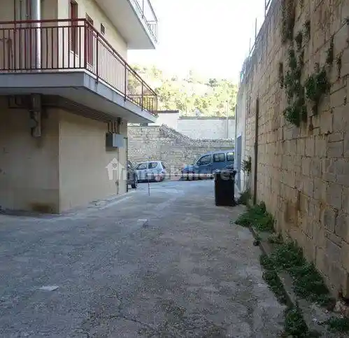 Appartamento via Duca D'Aosta 8, Modica Bassa, Modica - foto 4