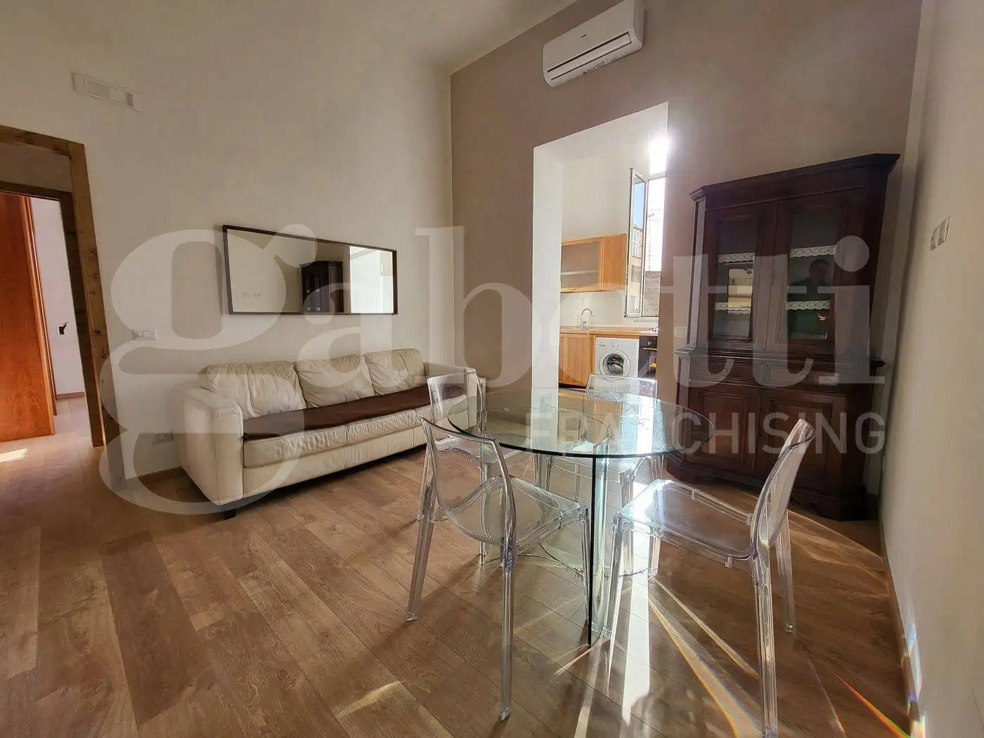 Appartamento in affitto a Napoli