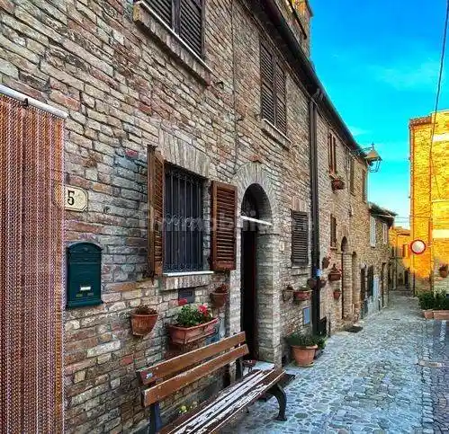 Villa a schiera piazza Santucci, Cossignano - foto 2