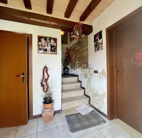 Villa unifamiliare piazzale Madonnina 5, Centro, Castelvetro di Modena - foto 2