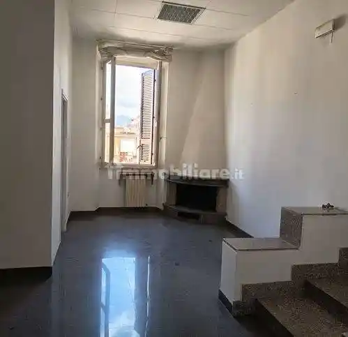 Appartamento buono stato, primo piano, Centro, Cisterna di Latina - foto 3