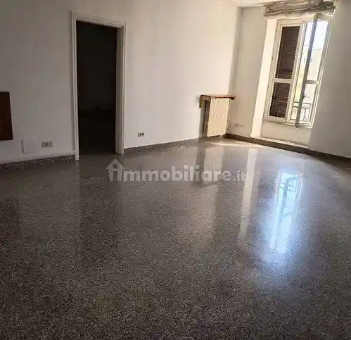 Appartamento buono stato, primo piano, Centro, Cisterna di Latina - foto 4