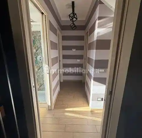 Villa a schiera 4 locali, ottimo stato, Centro, Cisterna di Latina - foto 3