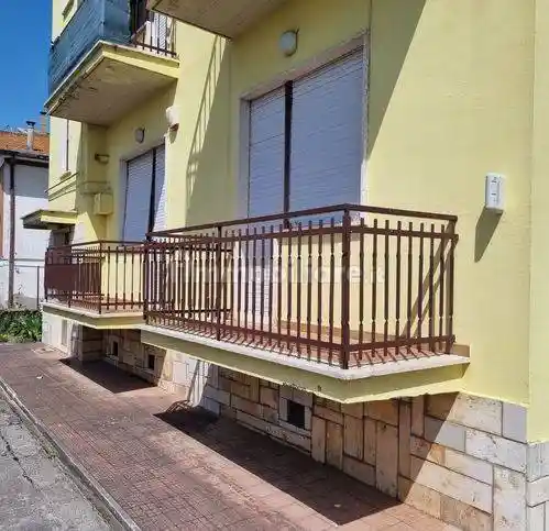 Quadrilocale via Dante Alighieri, Centro, Cisterna di Latina - foto 2