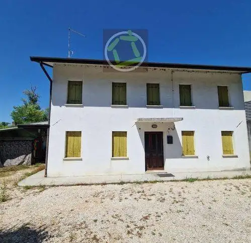 Villa in vendita a Pordenone