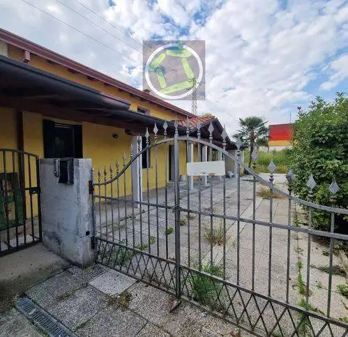 Villa unifamiliare via Fornace 7, Torre, Pordenone - foto 3