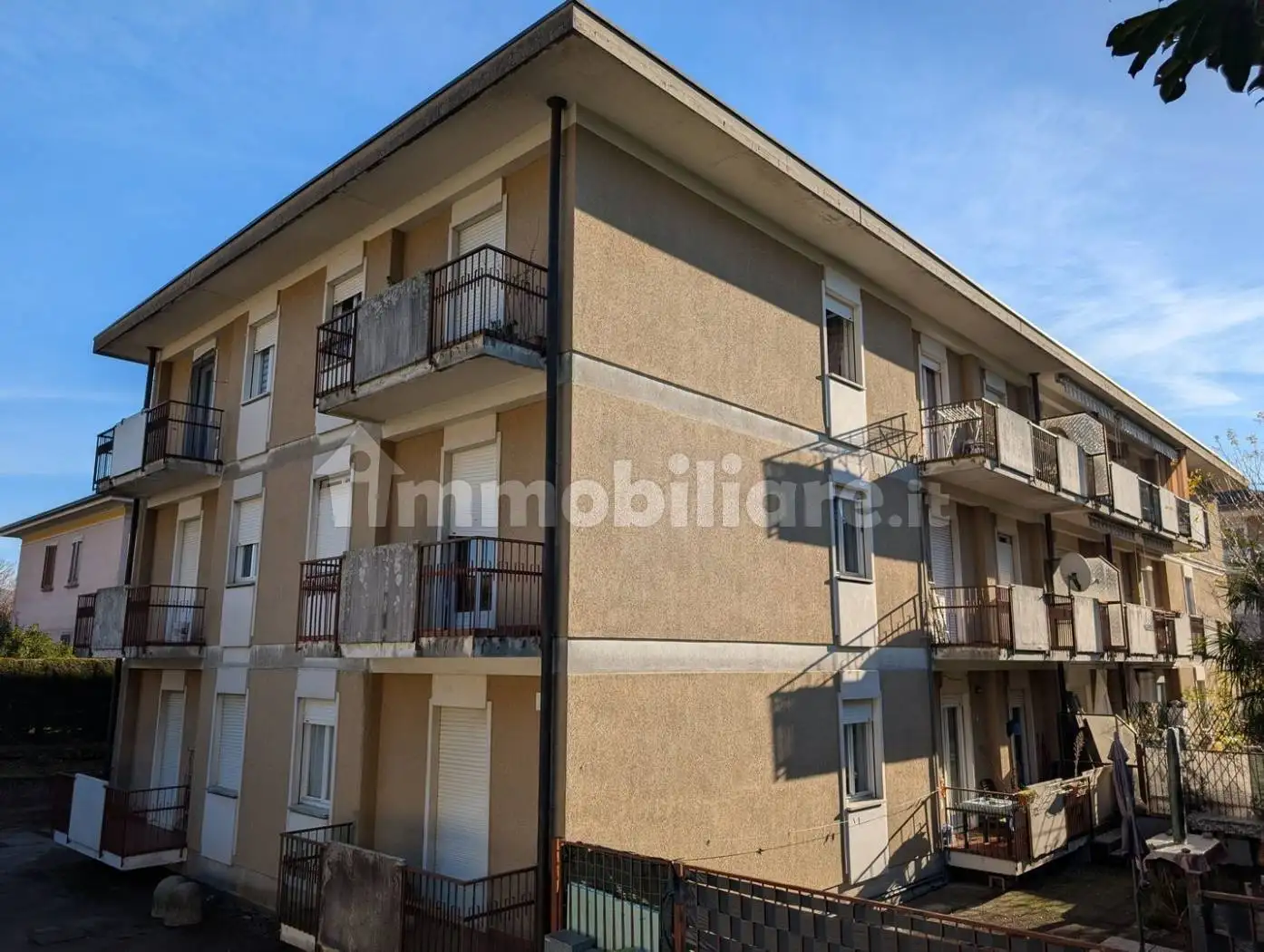 Appartamento in vendita a Arcisate