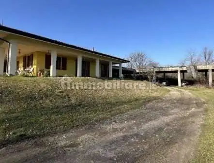Villa in asta a Missaglia