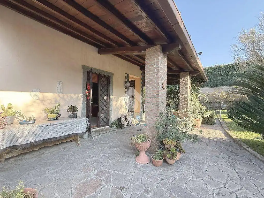 Villa in vendita a Ciampino