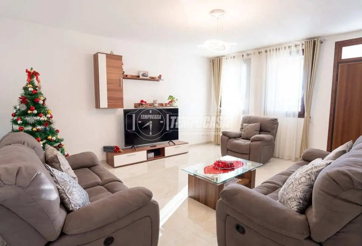 Casa indipendente in vendita a Rovigo