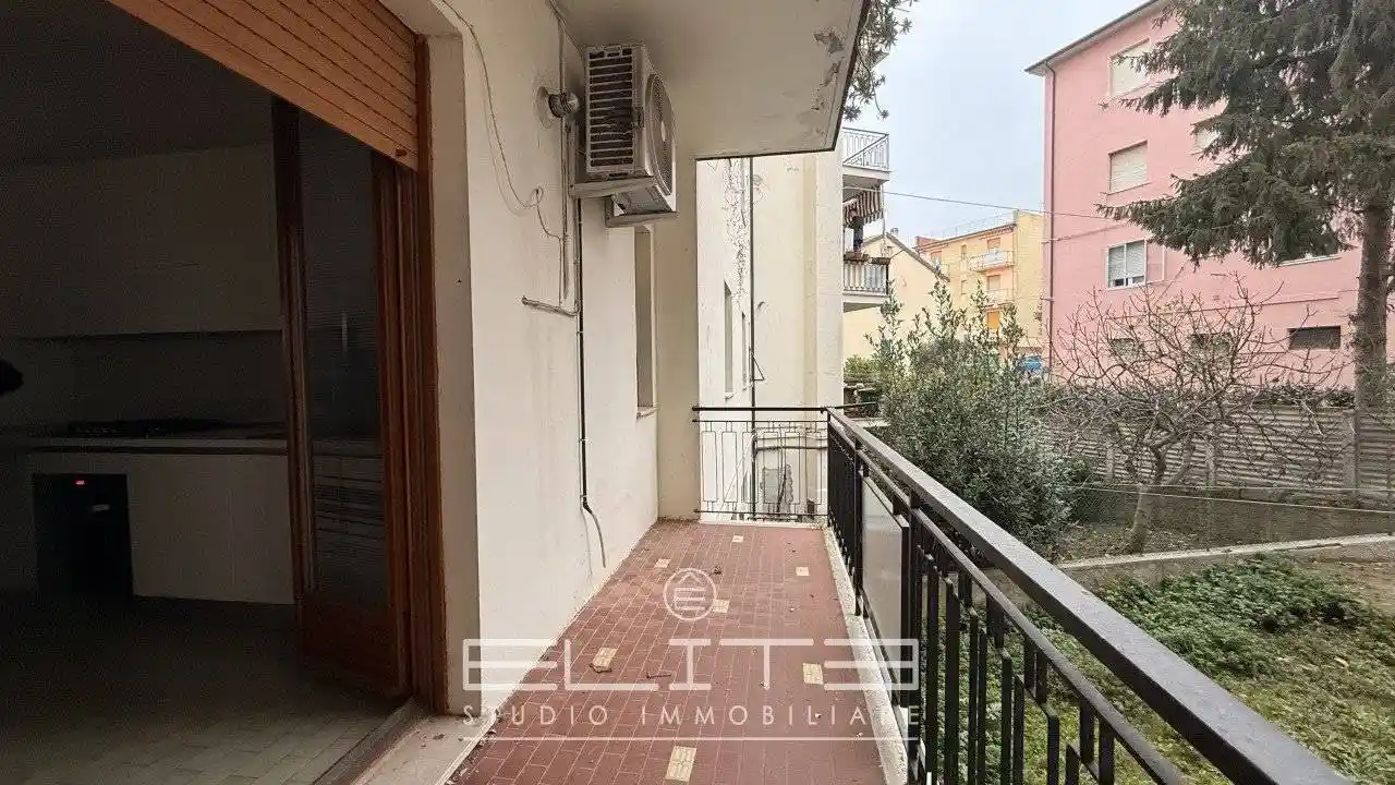 Trilocale via Fratelli Zuccari, Pietralacroce, Ancona - foto 5