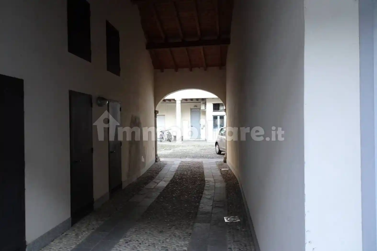 Bilocale piazza San Giorgio, Centro, Cuggiono - foto 2