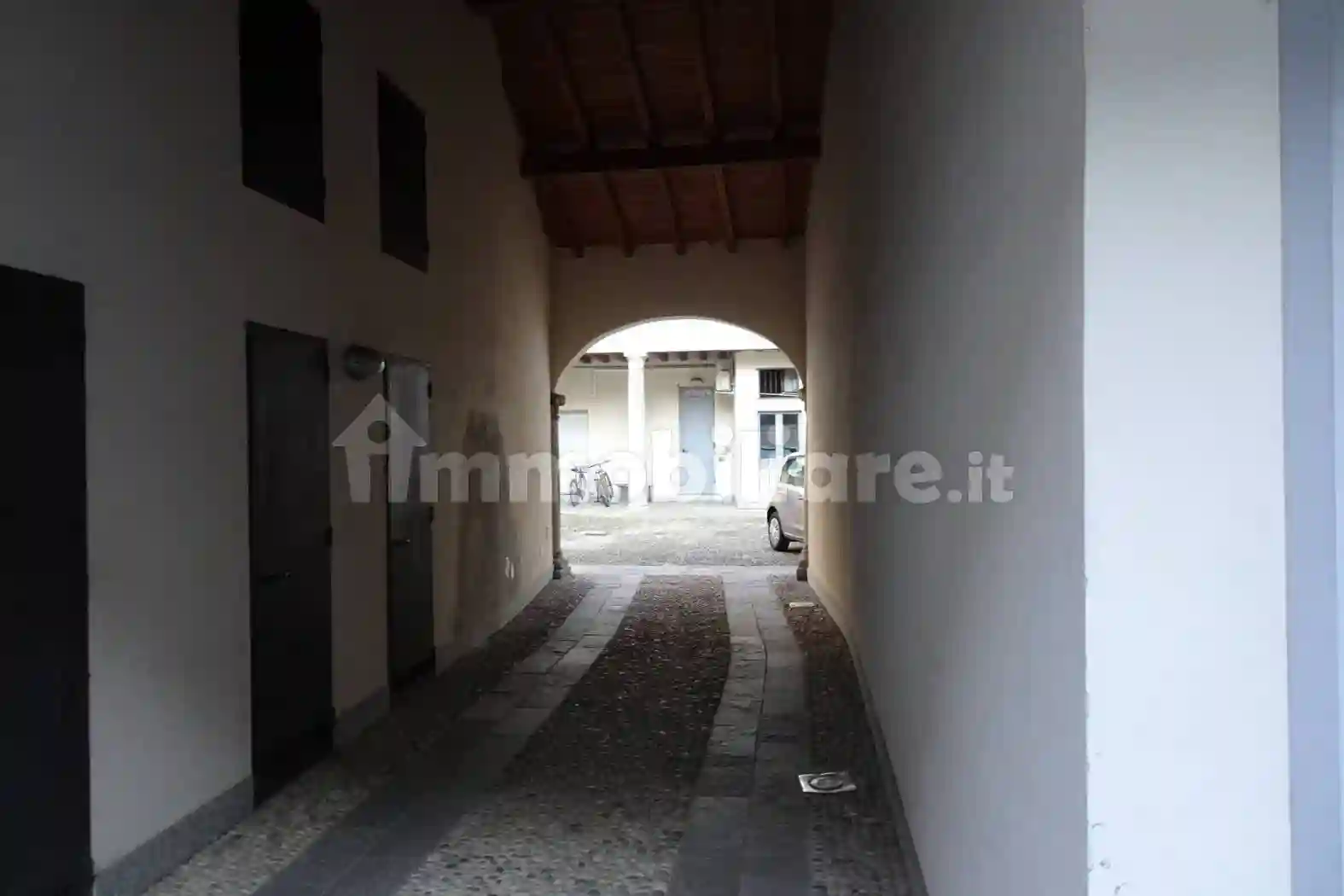 Bilocale piazza San Giorgio, Centro, Cuggiono - foto 4