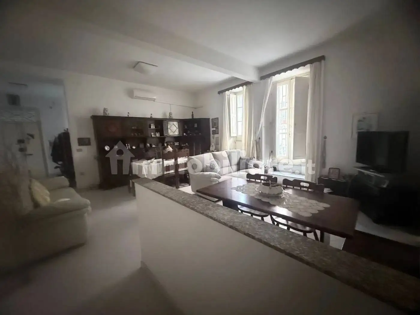 Trilocale largo Umberto I No Number, Centro, Crotone - foto 3