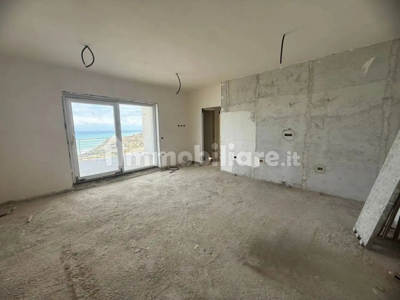 Trilocale viale Magna Grecia, 100, Lungomare, Capocolonna, Crotone - foto 5