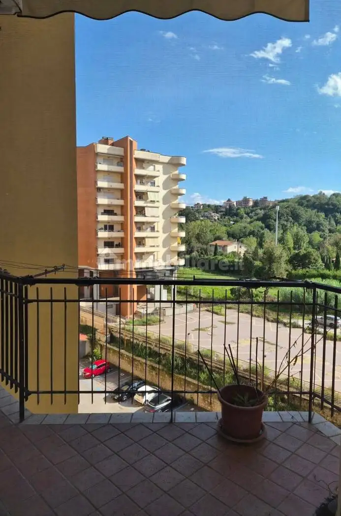 Appartamento piazza Caduti di via Fani, snc, Tribunale, Frosinone - foto 2