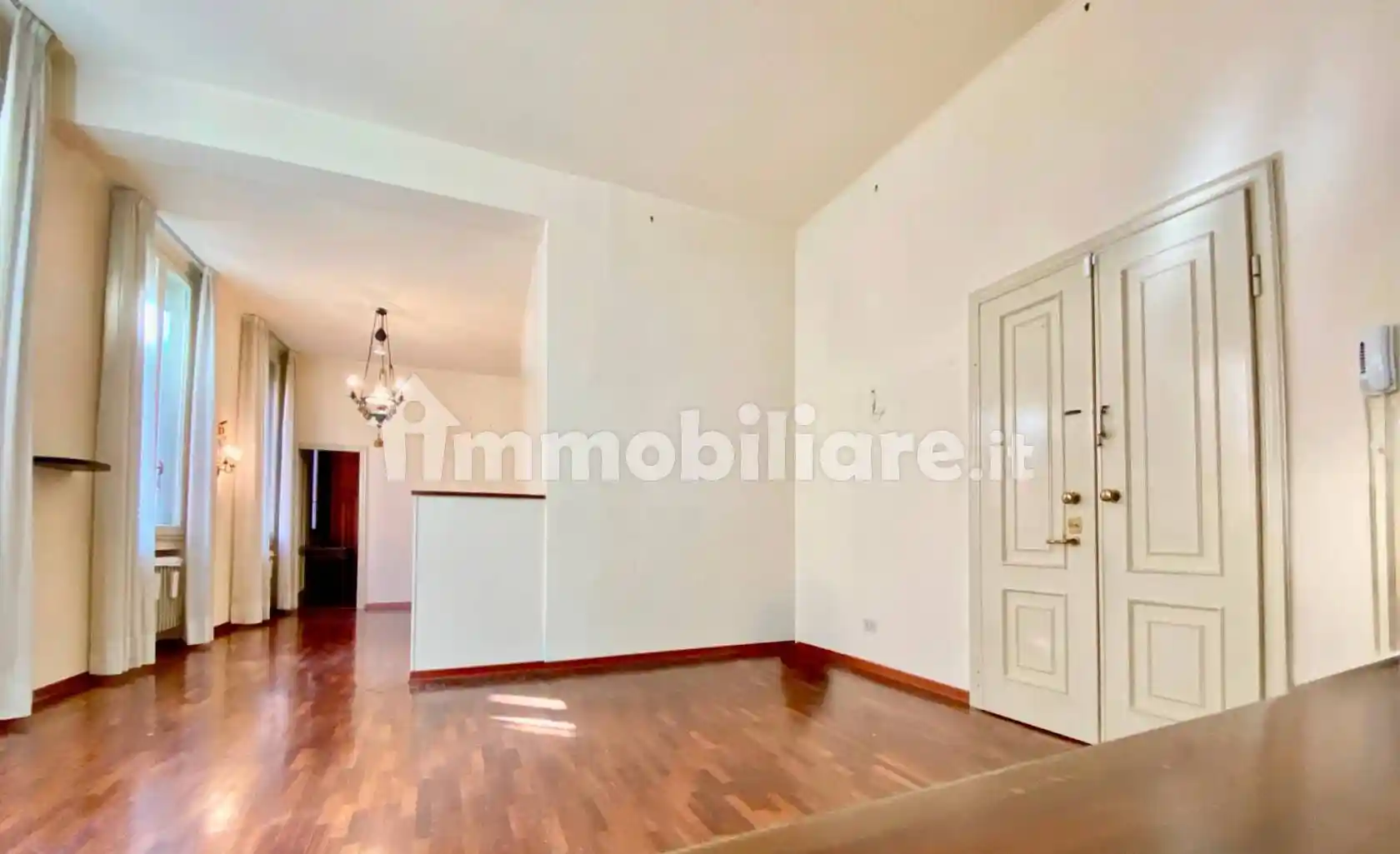 Appartamento in vendita a Modena
