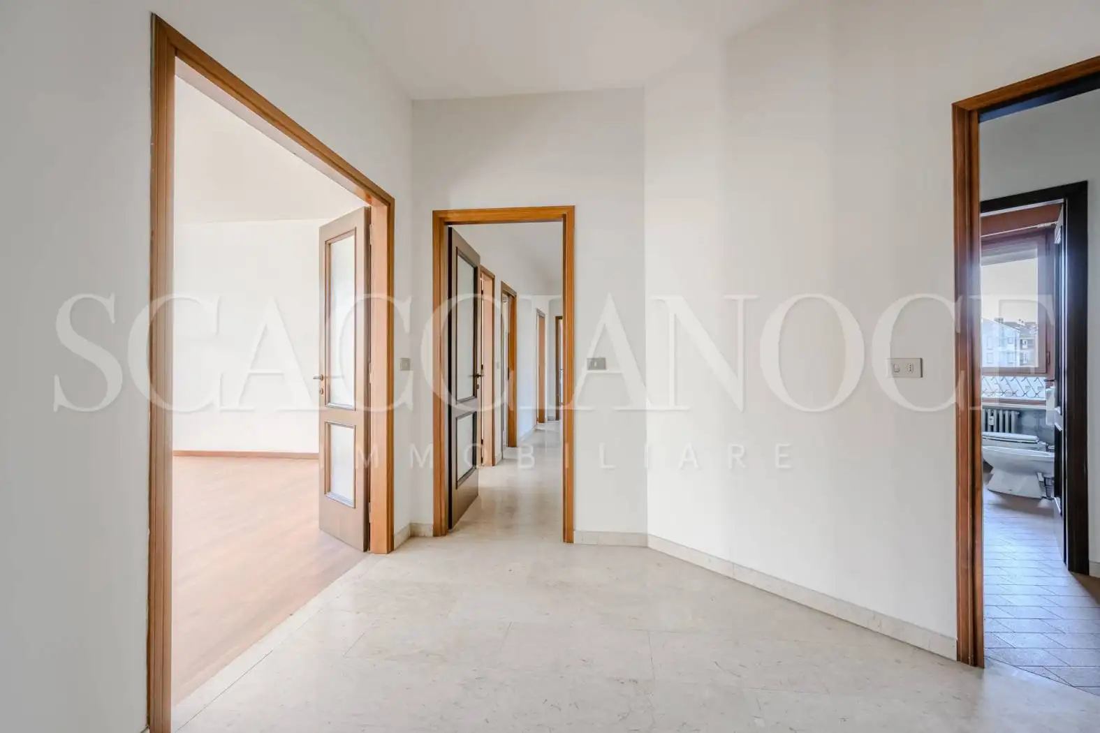 Appartamento via Bertodano 11, Centro Storico, Biella - foto 2