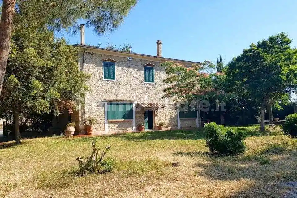 Villa in vendita a Rosignano Marittimo