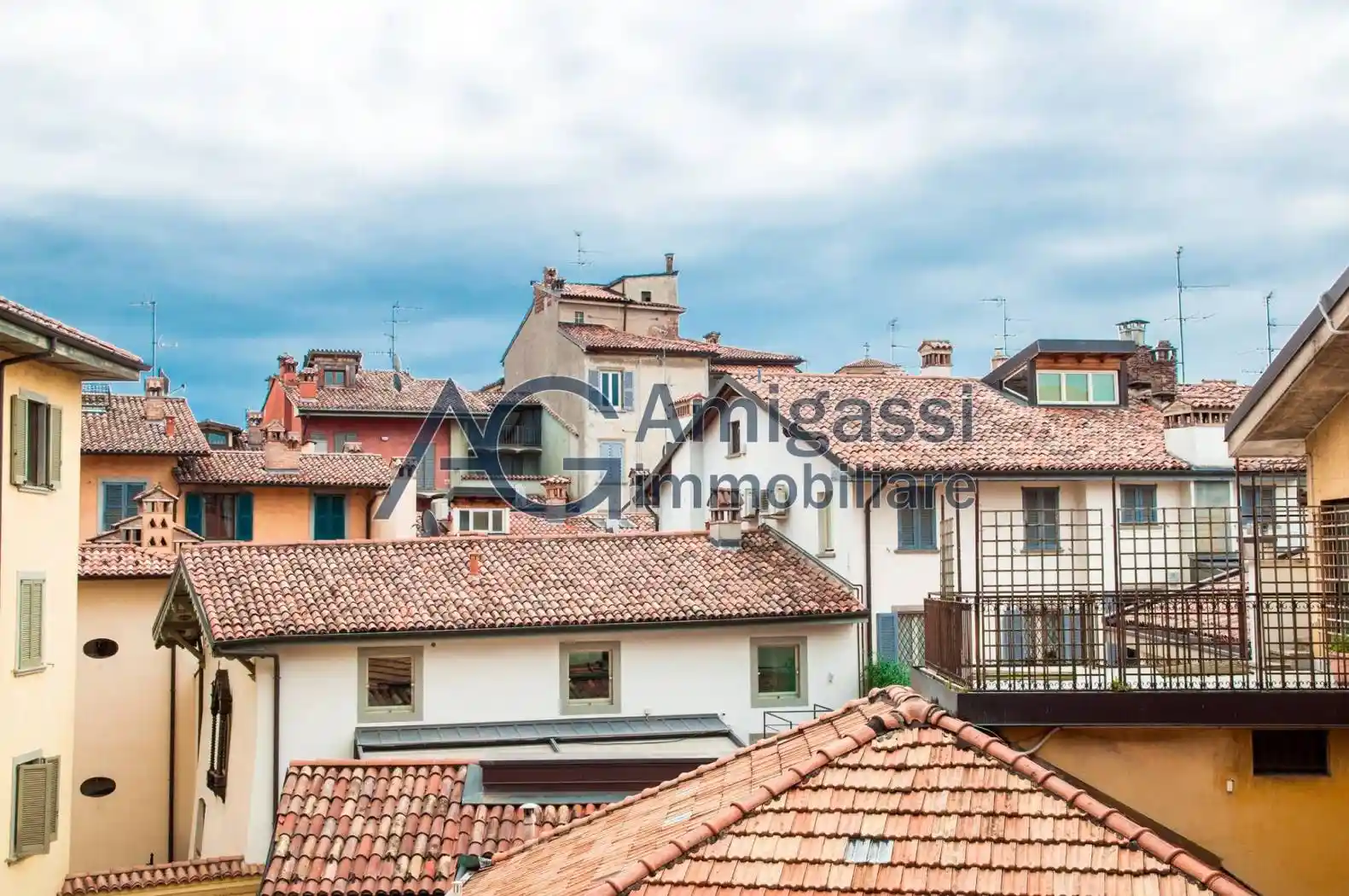 Bilocale via Sant'Alessandro 44A, Centro, Bergamo - foto 2