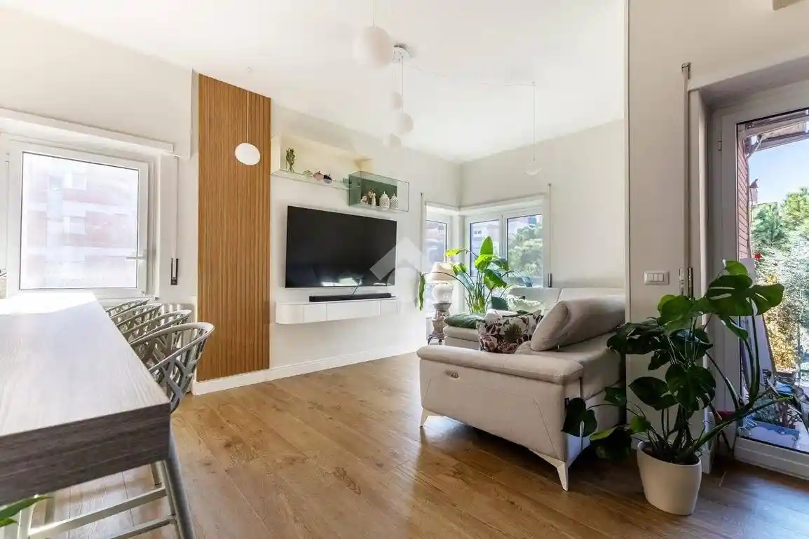 Quadrilocale viale Del Tintoretto 88, Tintoretto, Roma - foto 4