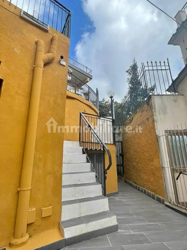 Bilocale via San Gennaro Agnano 78, Pozzuoli Alta, Pozzuoli - foto 3