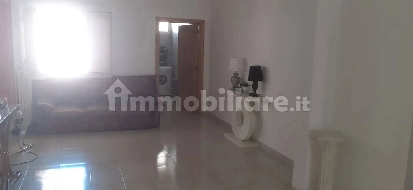 Casa indipendente in affitto a Manduria