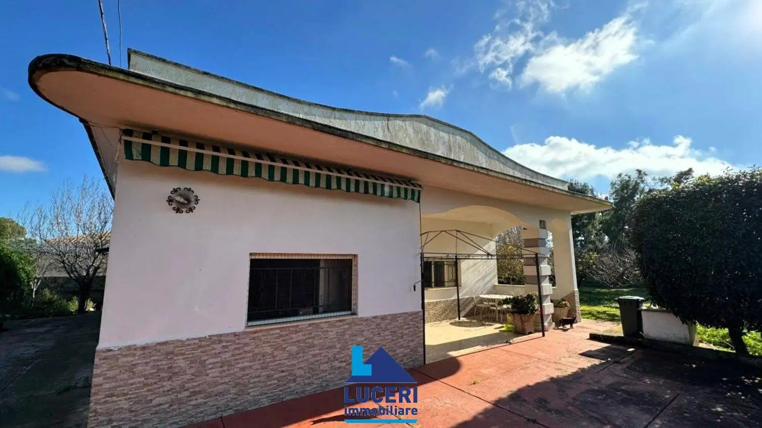 Villa in vendita a Matino