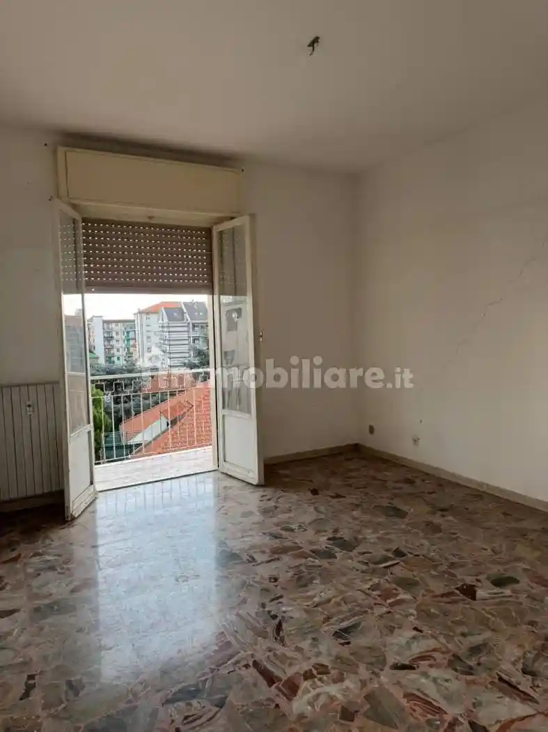 Appartamento viale 8 Marzo 2, Centro, Albenga - foto 3