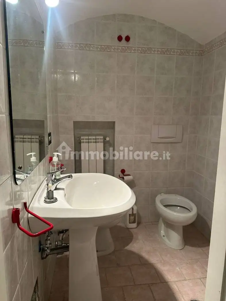 Trilocale Rampa Carbonai 35-37, Centro Storico, Catanzaro - foto 5