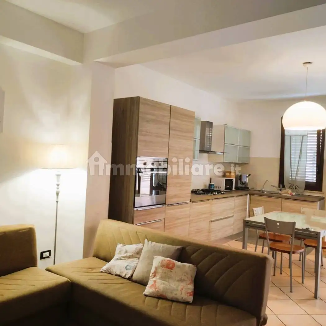 Casa indipendente in affitto a Terrasini