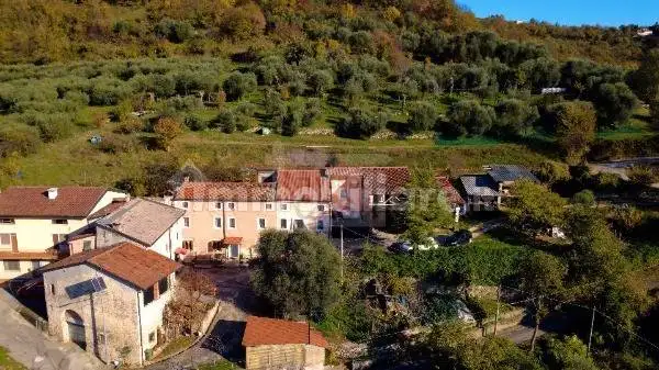 Villetta a schiera in vendita a Montecchio Maggiore