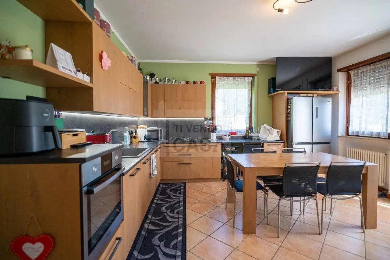 Quadrilocale via Sacco 76, Crespadoro - foto 4