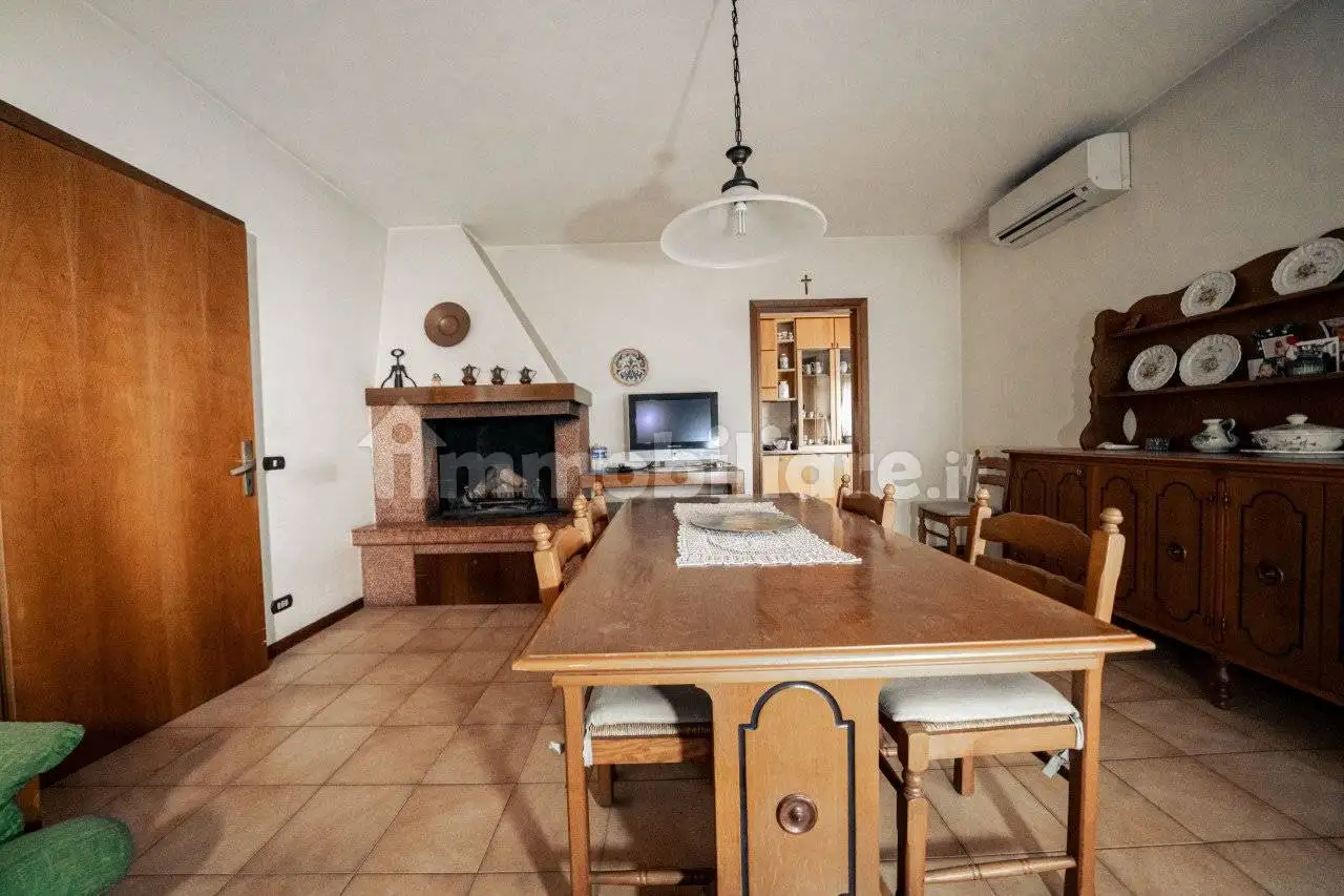 Villa unifamiliare via Giacomo Leopardi 10, Centro, Arzignano - foto 4