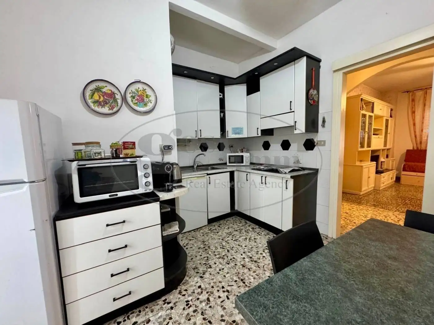 Trilocale ottimo stato, quarto piano, Via Grande - Piazza della Repubblica, Livorno - foto 4