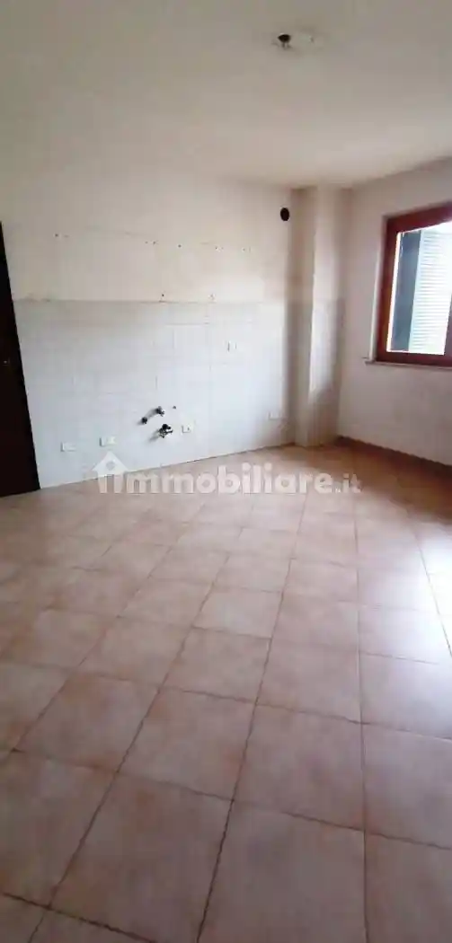 Trilocale via Giuliano Montelucci, Centro, Guidonia Montecelio - foto 4