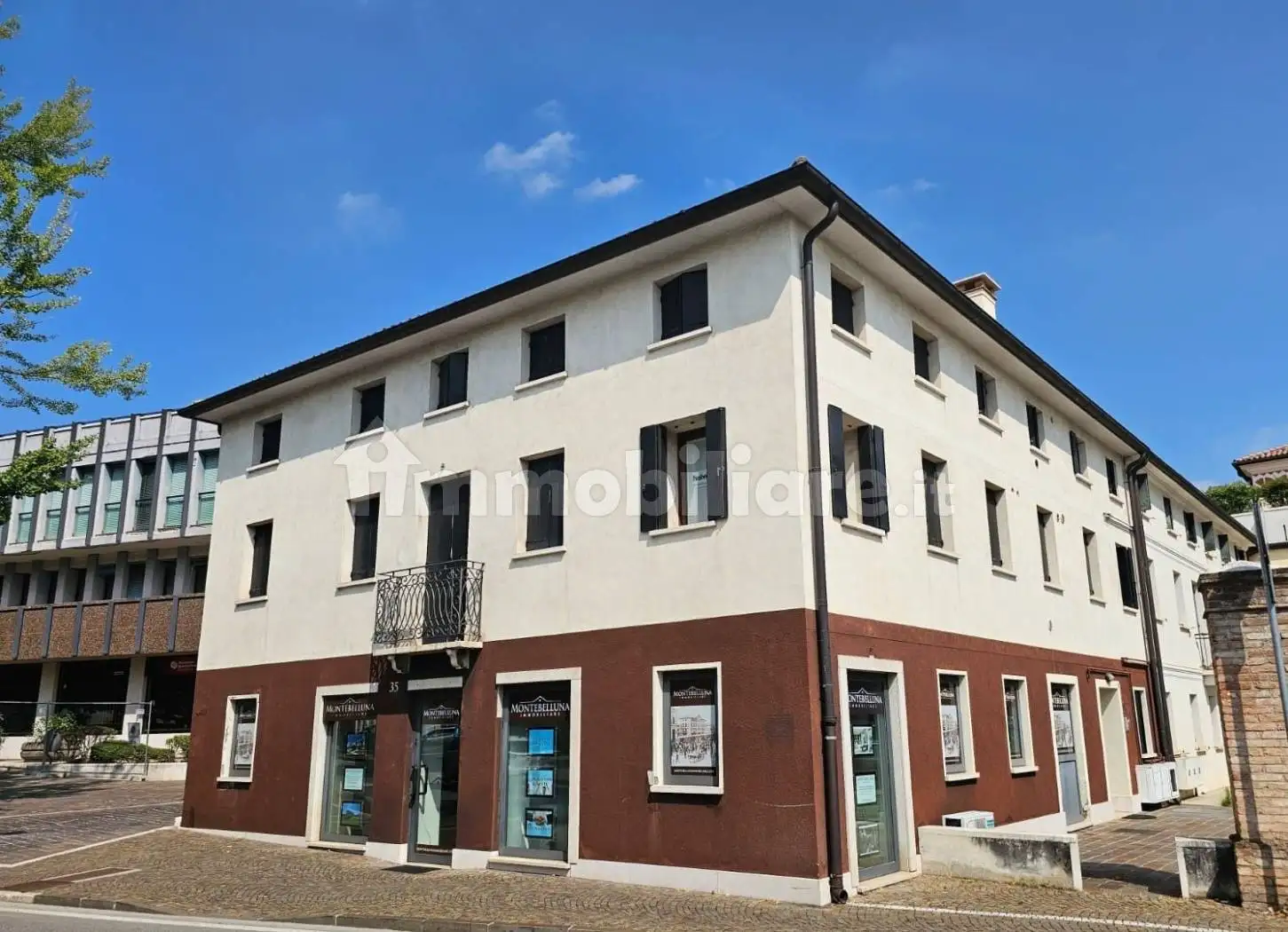 Villa in vendita a Caerano di San Marco