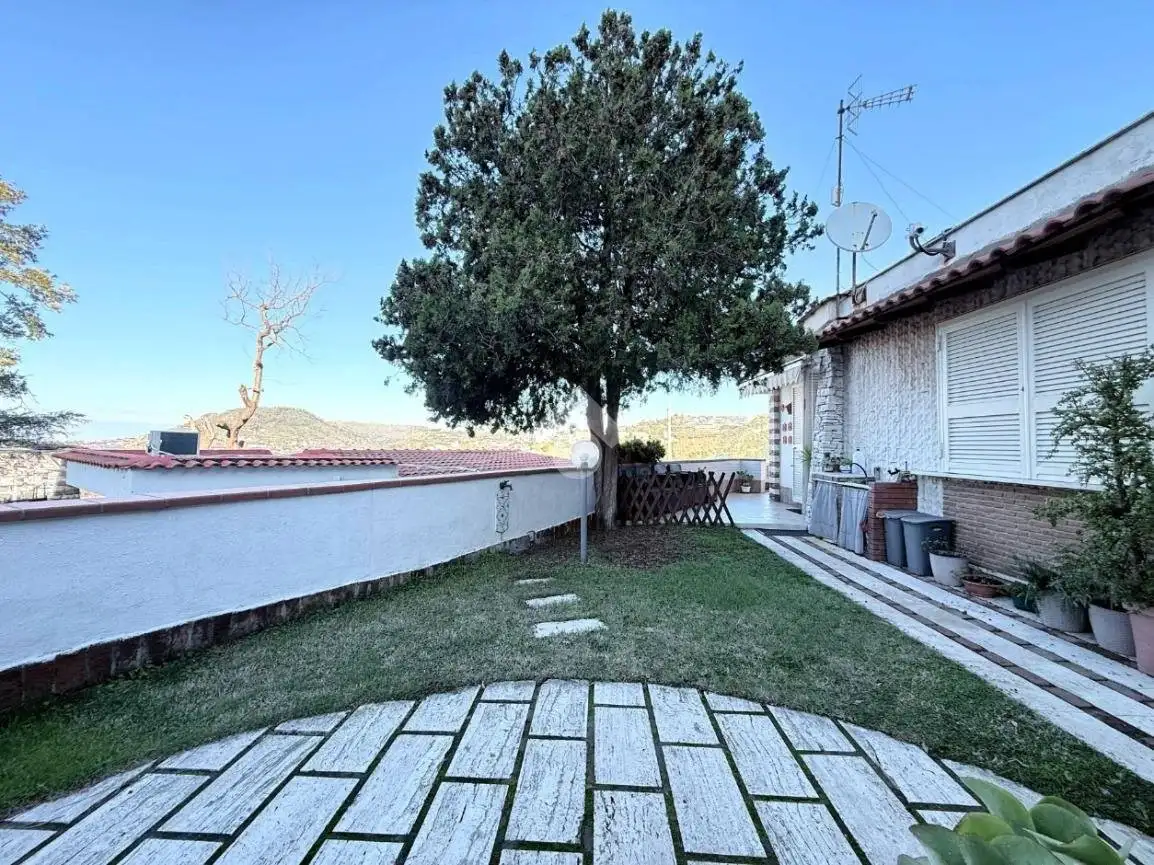 Villa in vendita a Pozzuoli