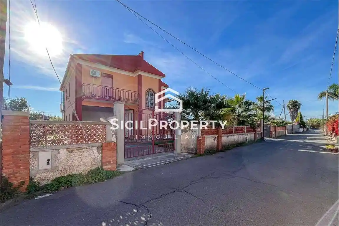 Appartamento in vendita a Augusta