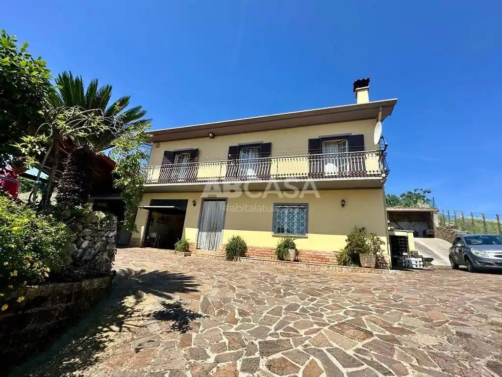 Villa in vendita a Velletri