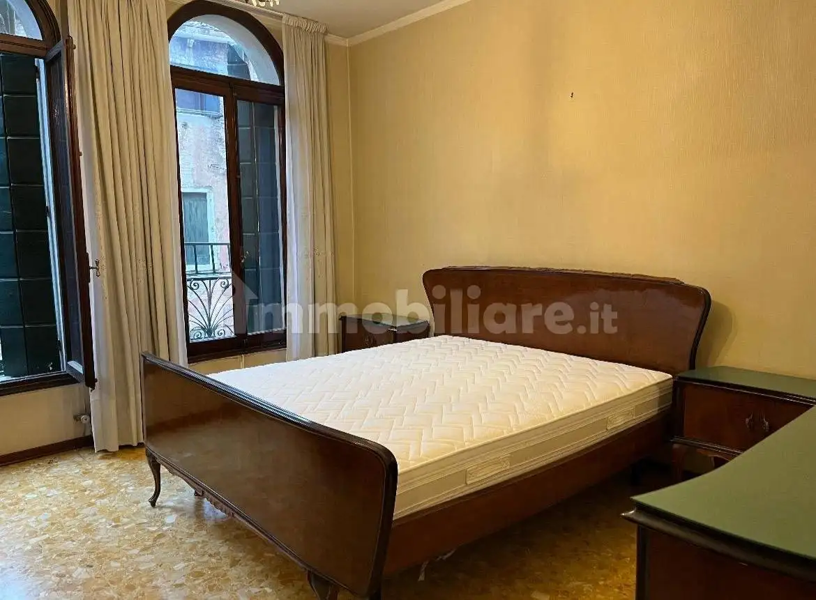 Appartamento in vendita a Venezia