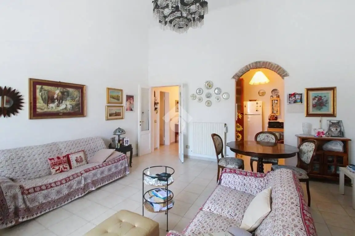 Appartamento in vendita a Livorno