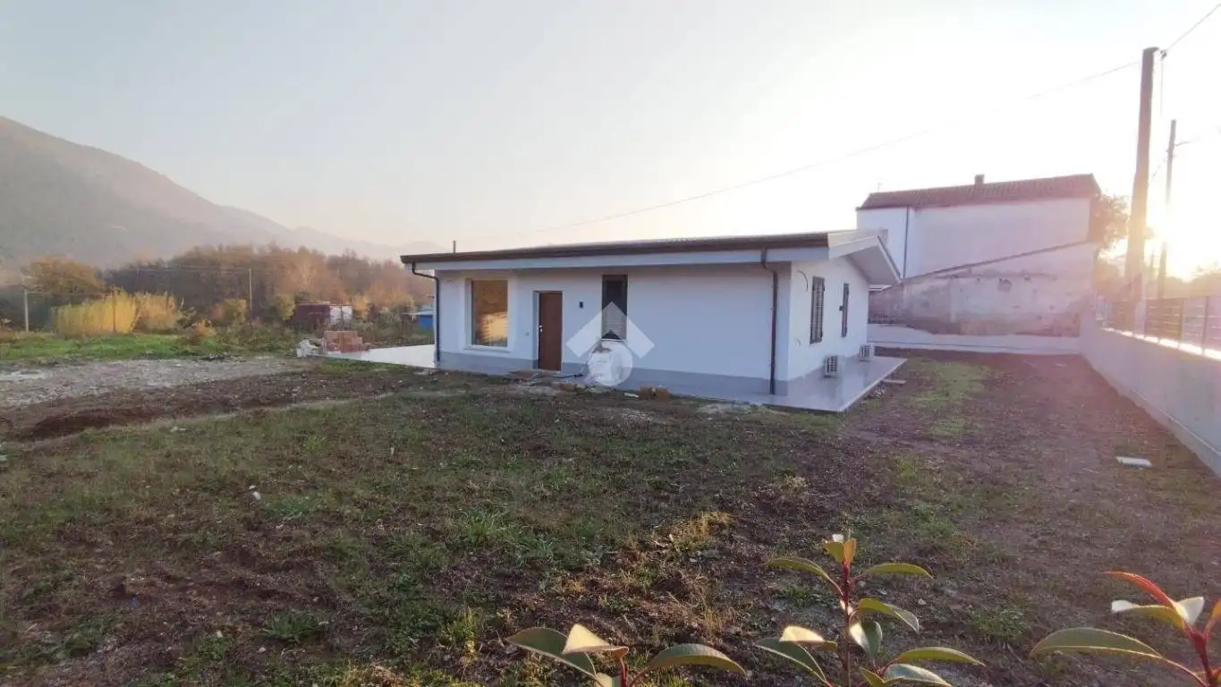 Villa in vendita a Rocca d'Evandro