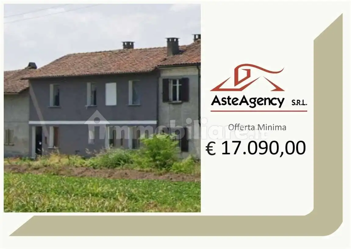 Appartamento in asta a Langosco