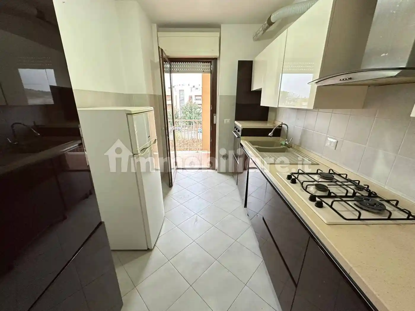 Trilocale via Raffaello Liberti, Ponte di Nona, Roma - foto 4