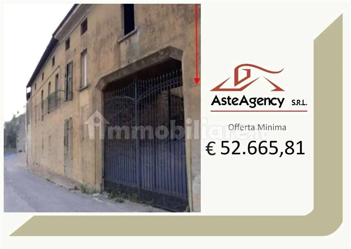 Appartamento in asta a Casalbuttano ed Uniti