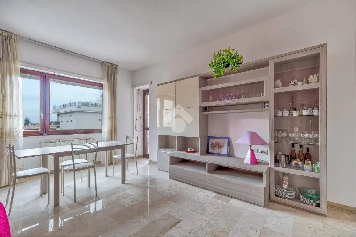 Appartamento in vendita a Civitavecchia