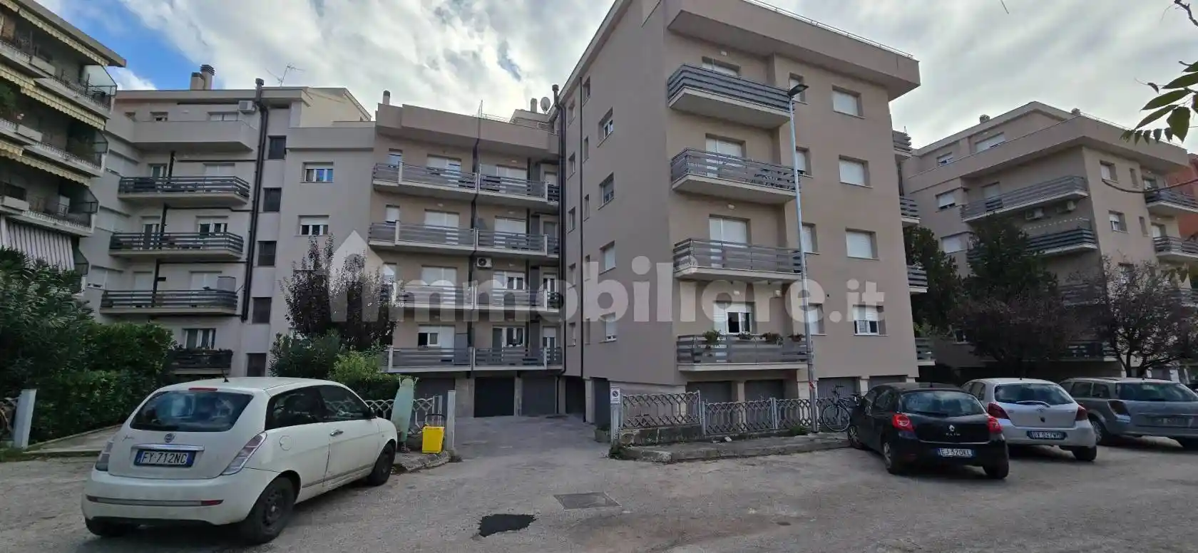 Appartamento via Marche 11, Parco Hoffman, Sportella Marini, Prato Smeraldo, Foligno - foto 3