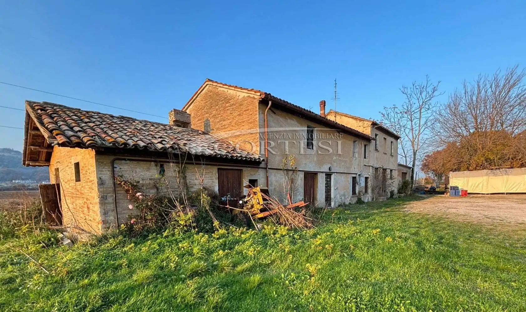 Rustico - Casale in vendita a Fano